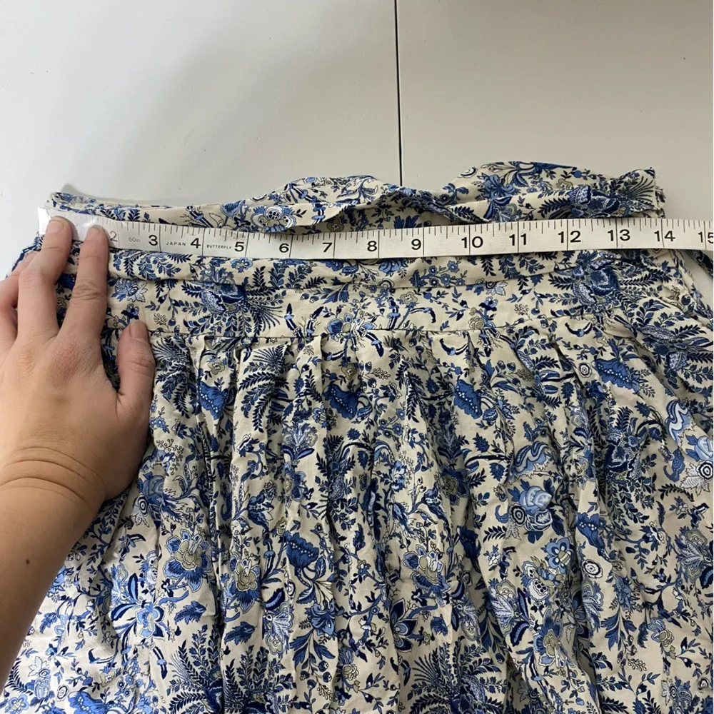 Pleated Floral Mini Skirt Drawstring Tie Waist Zip Up Women’s Size 4 H&M Divided